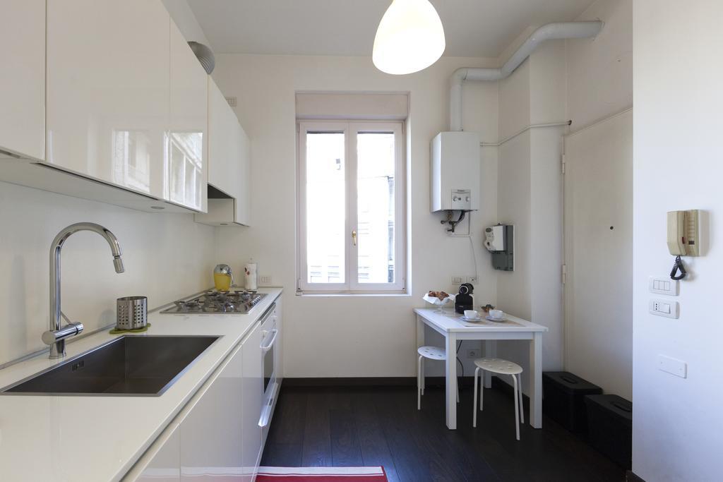 Milhouse Suites Sant'Ambrogio Milano Rom bilde