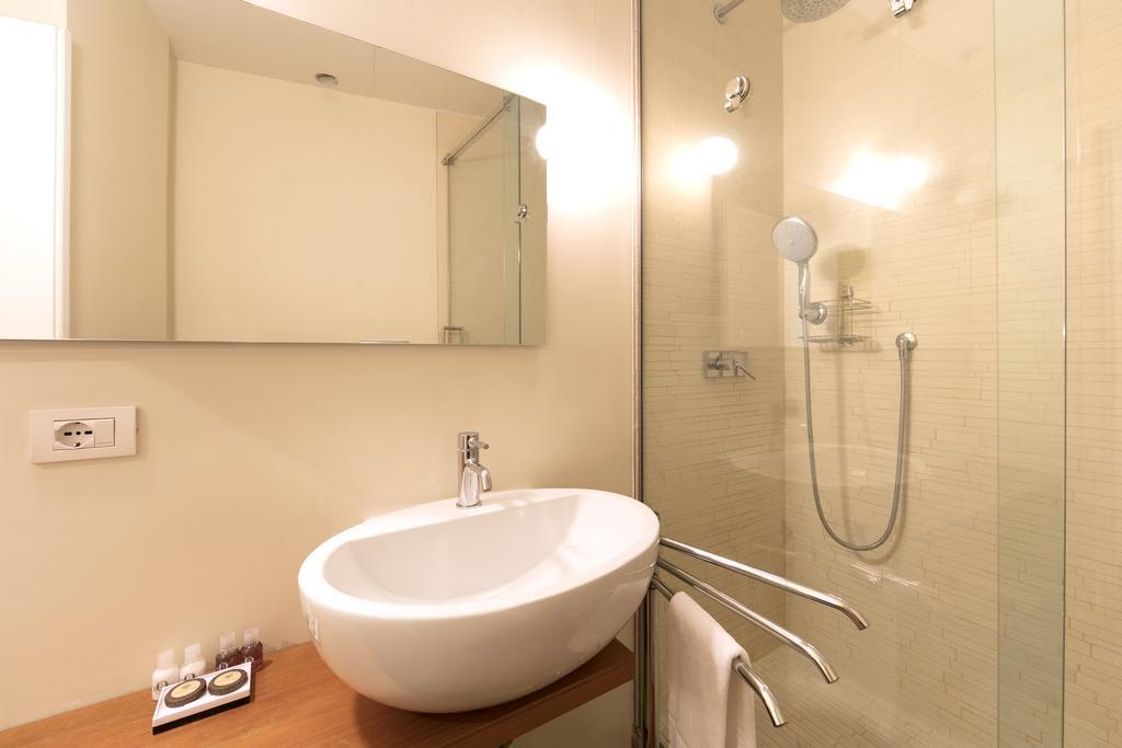 Milhouse Suites Sant'Ambrogio Milano Eksteriør bilde